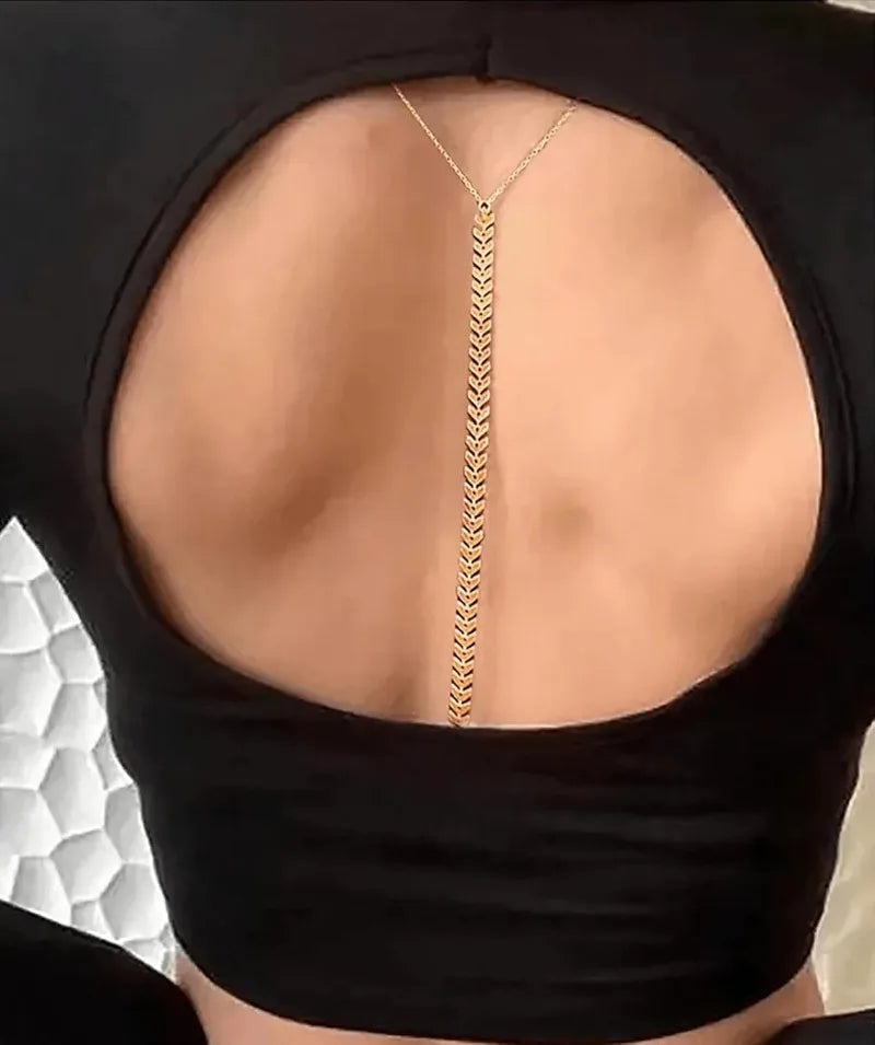 Sexy Body Chains for Women Mom, 14K Gold Layered Belly Waist Chain Bikini Bra Chain, Summer Beach Rhinestone Body Jewelry Majesty Me