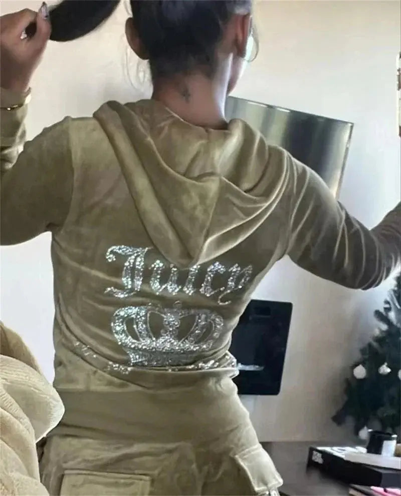 Jay Cee Velvet Crown Tracksuit – 2025 Spring Fall Women’s 2-Piece Set | Elegant Velour Sweatsuit with Royal Detailing Majesty Me