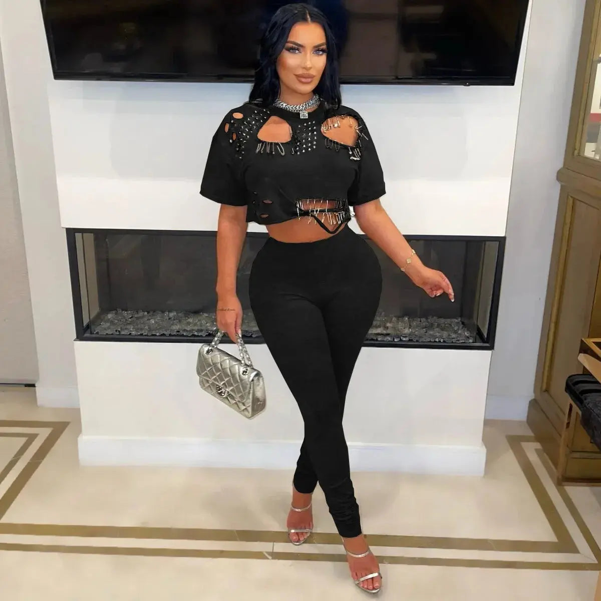 Majesty Me “Pin Me Up” Two-Piece Set – Round Neck Crop Tee & Matching Shorts Majesty Me Streetwear™