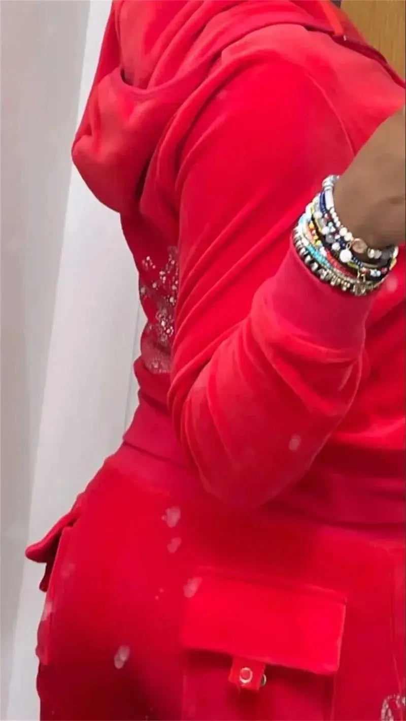 Jay Cee Velvet Crown Tracksuit – 2025 Spring Fall Women’s 2-Piece Set | Elegant Velour Sweatsuit with Royal Detailing Majesty Me